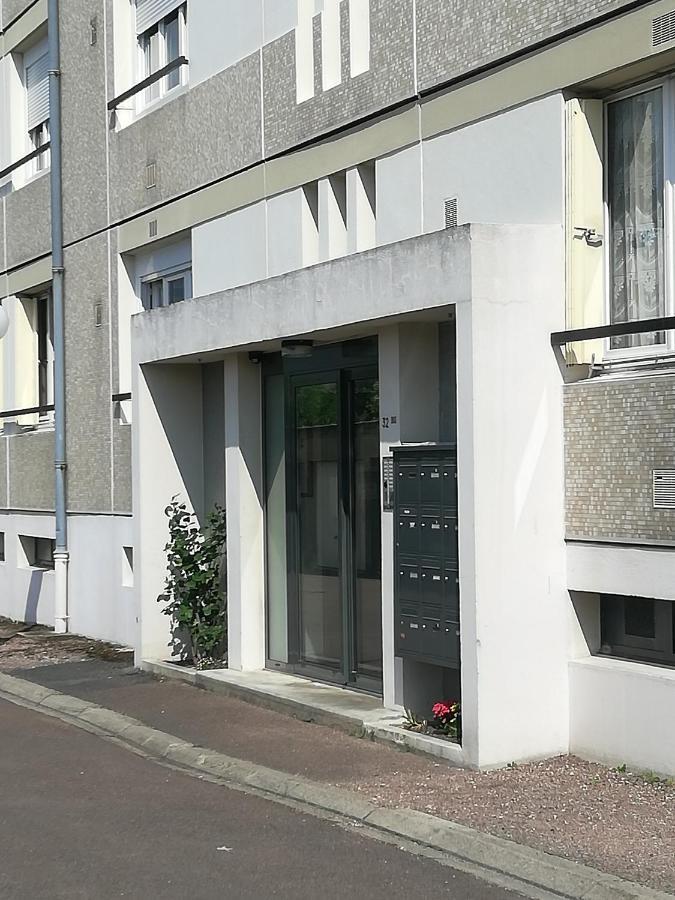 Joli Appartement Residentiel A Troyes Exterior photo